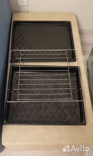 Встраиваемый духовой шкаф Hansa