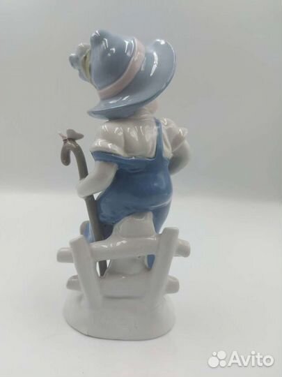 Антикварная статуэтка 