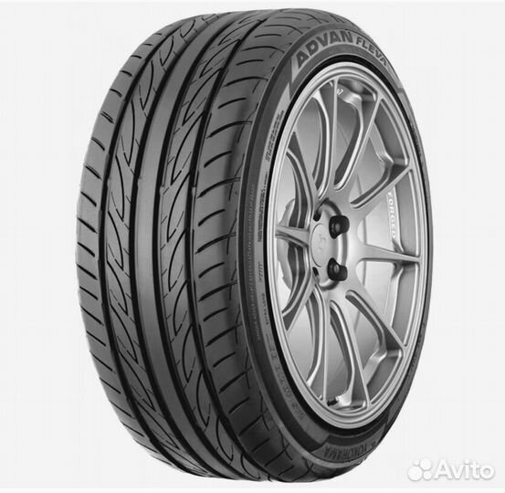 Yokohama Advan Fleva V701 215/55 R16 93W