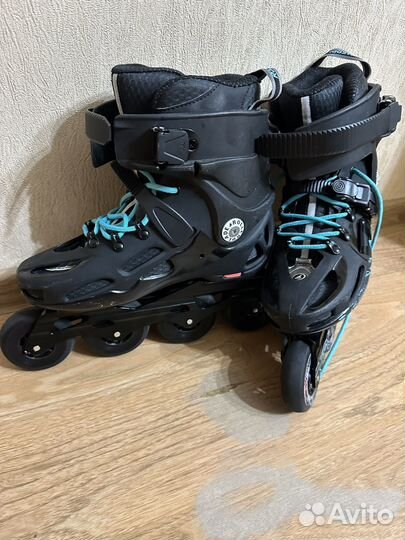 Роликовые коньки rollerblade