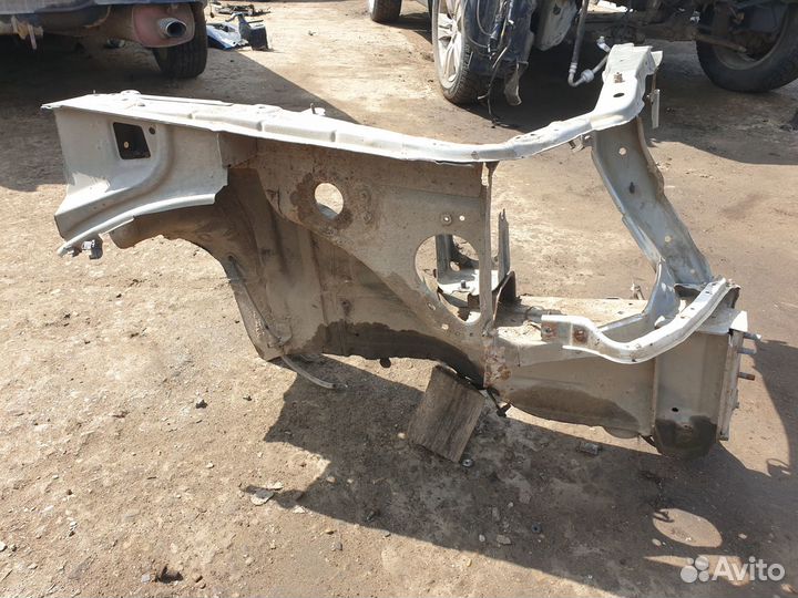 Лонжерон передний правый Harrier RX300 MCU