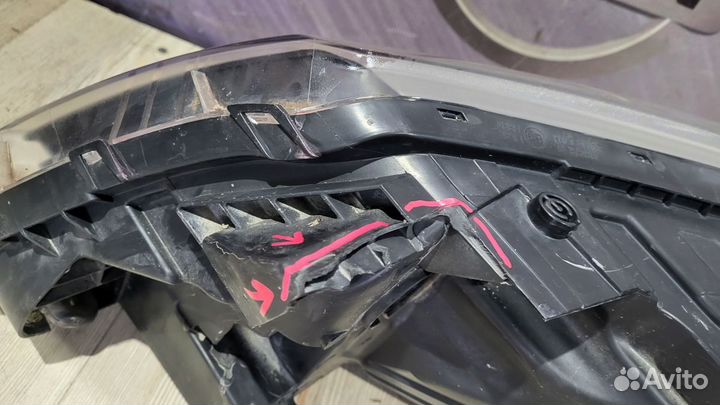 Фара Kia RIO 3 Прав