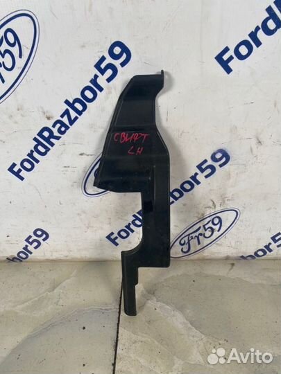 Дефлектор радиатора передний левый Suzuki Swift ZC