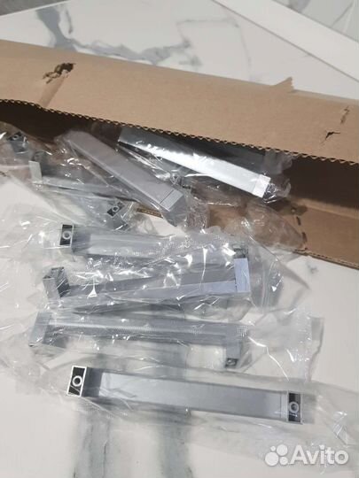 Ручки для шкафа новые, цена за 11 штук