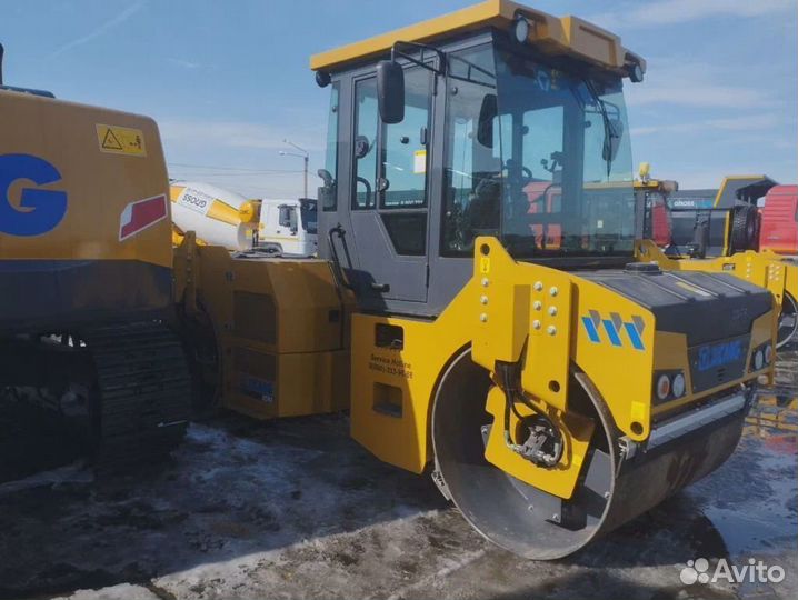 Дорожный каток XCMG XD83, 2023