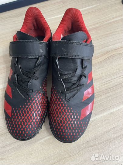 Бутсы adidas predator