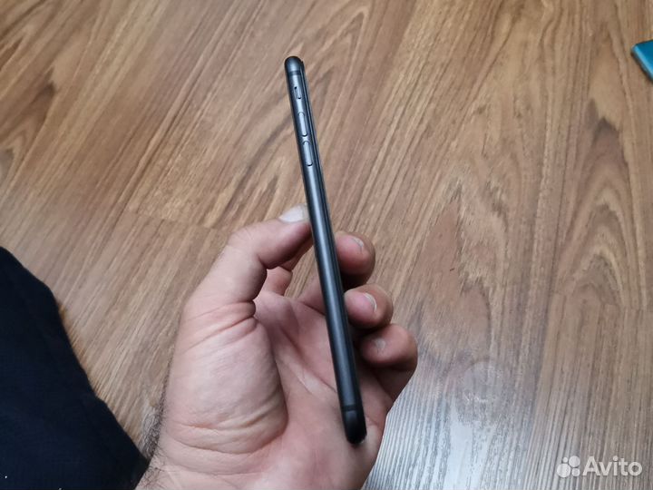 iPhone 8 Plus, 256 ГБ