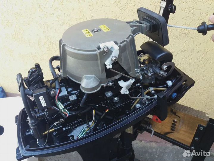 Лодочный мотор Tohatsu (Тохатсу) 15