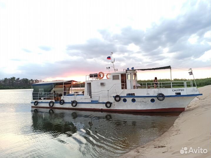 Катер/теплоход 