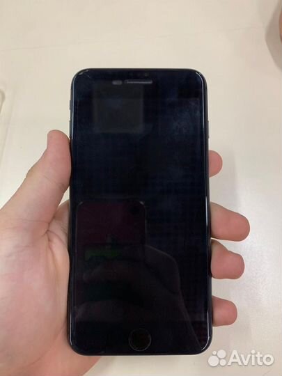 Телефон iPhone 8 plus 128gb