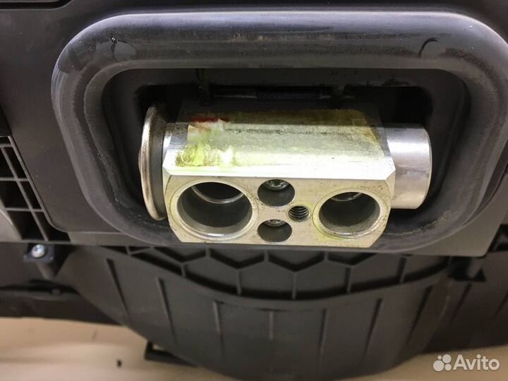 Б/У Б/У Корпус отопителя 6411929119264119291189