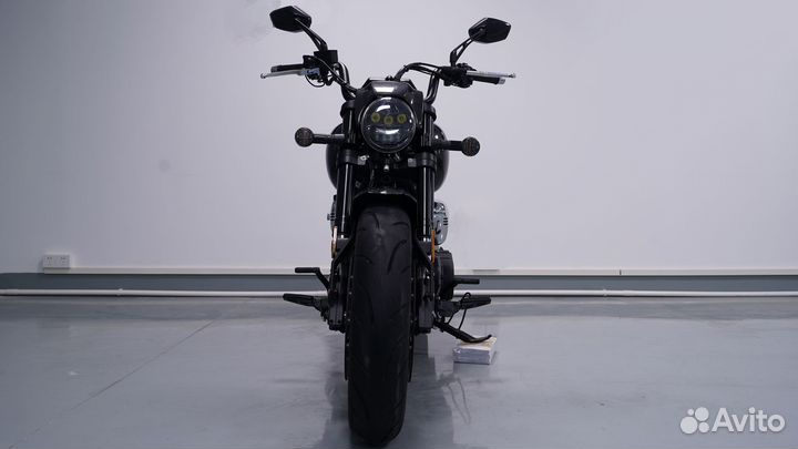 Groza Wolverine 800CC