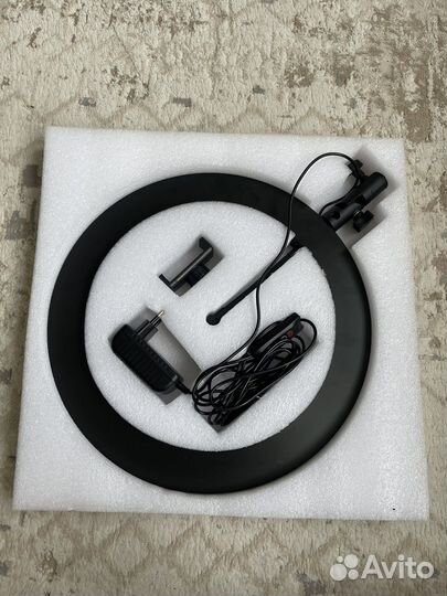 Кольцевая лампа 36 см