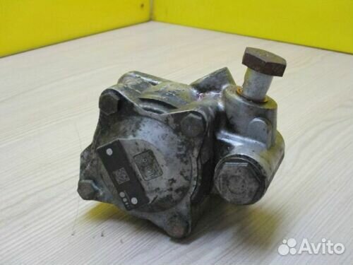 Насос гур на 3.0 HPI Ивеко Дейли