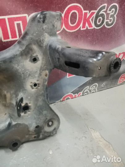 Балка подвески задняя Volkswagen Tiguan