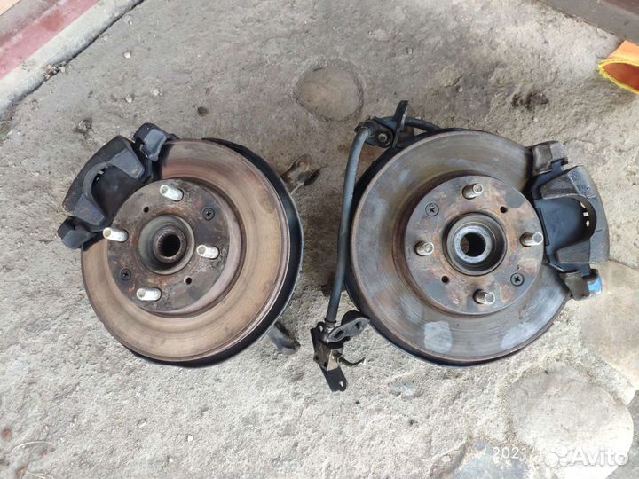 Продам ступицы honda fit gd1