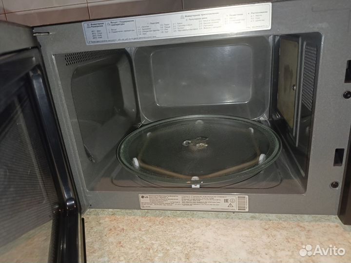 Микроволновая печь LG