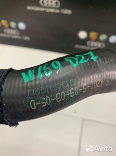 Патрубок системы охлаждения Mercedes-Benz A-200