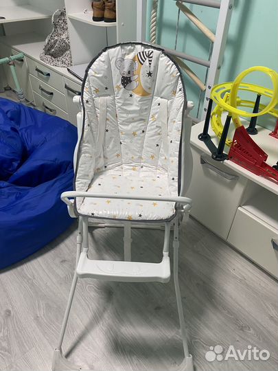 Стульчик для кормления