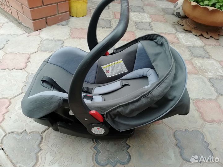 Коляска автолюлька