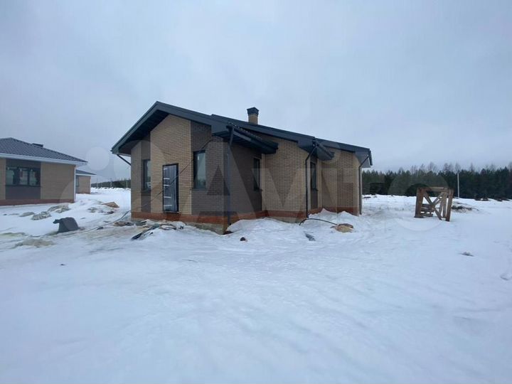 Коттедж 104 м² на участке 10 сот.