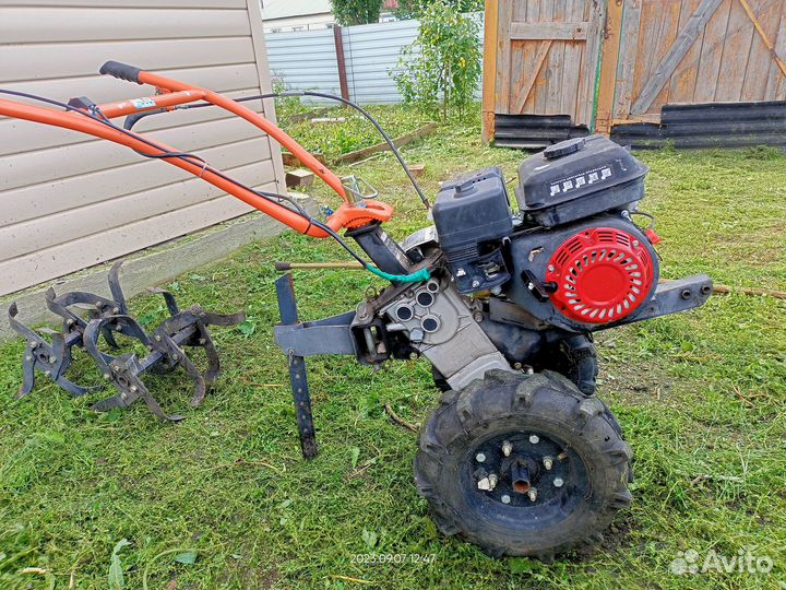 Мотоблок Patriot Калуга м с 2х местной телегой