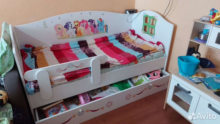 Кровать детская