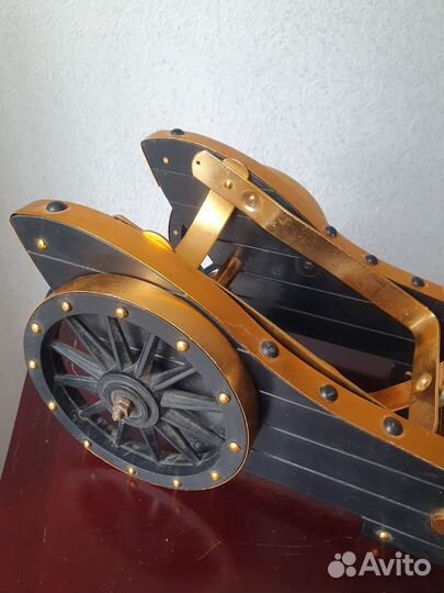 Подставка под бутылку 