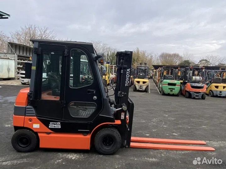 Вилочный погрузчик Toyota 02-8FG25, 2017