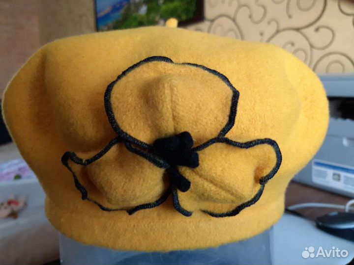 Берет женский