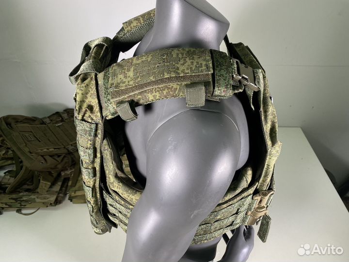 Плитник раптор емр XL с плечевыми подушечками