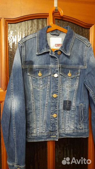 Куртки джинсовые М,XS