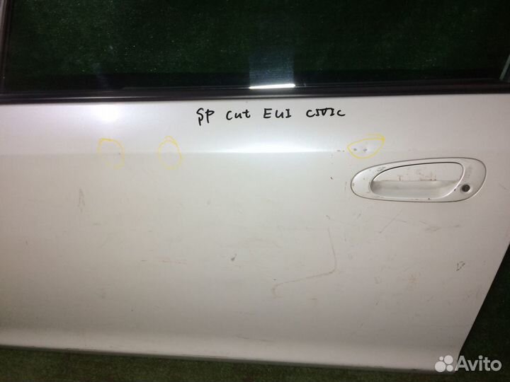 Дверь передняя левая Honda Civic EU1 EU3 Перламутр