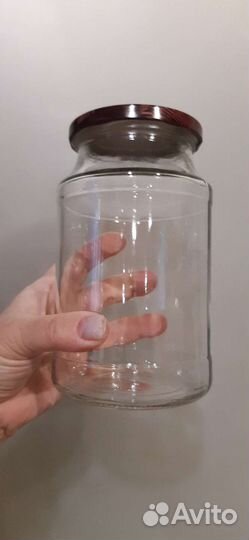 Бутылки, банки