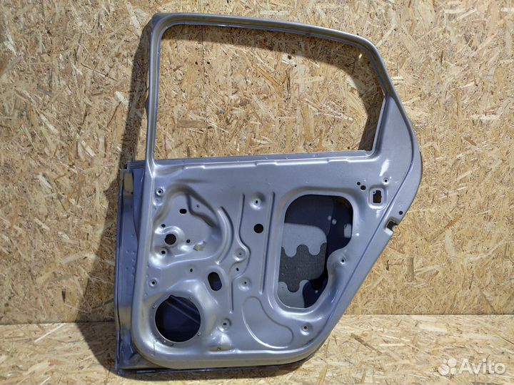 Дверь задняя правая VW polo SED RUS