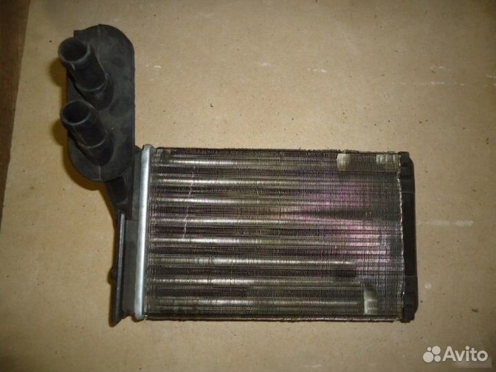 Радиатор печки Volkswagen Passat B3