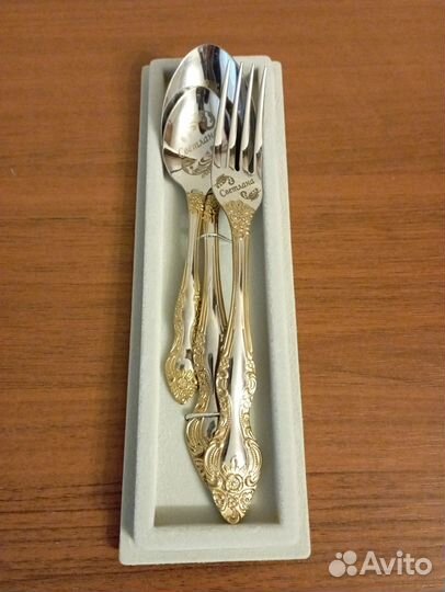 Набор: ложка столовая, вилка, ложка десертная