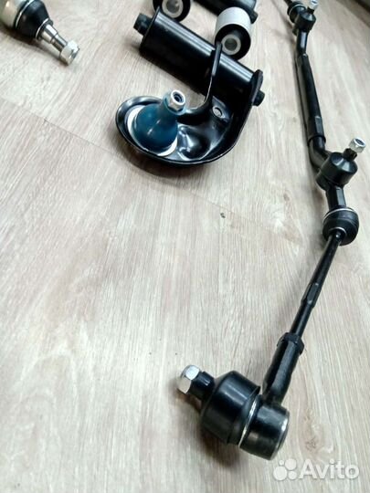 Комплект передней ходовой w202