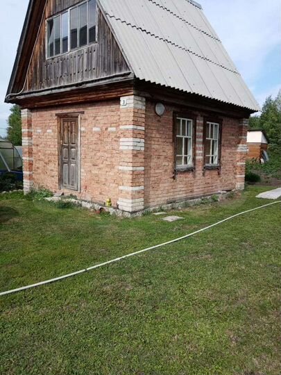 Дом 20 м² на участке 7 сот.