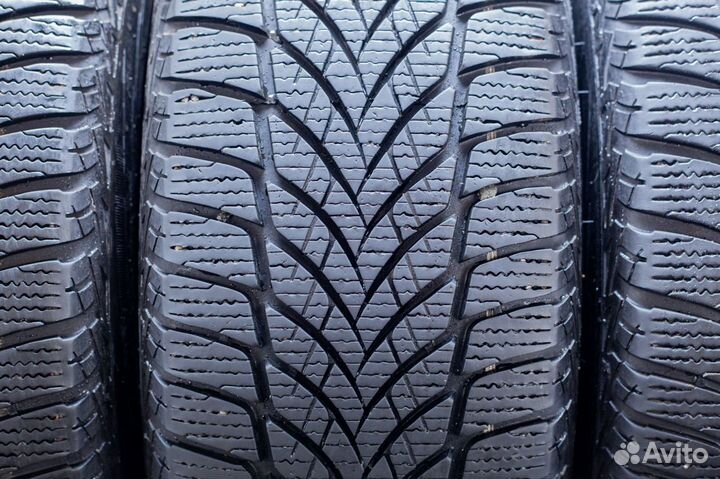 Goodyear UltraGrip Ice 2 205/55 R16 94T