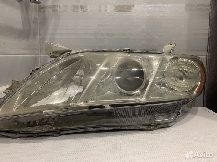 Передняя левая фара камри 40