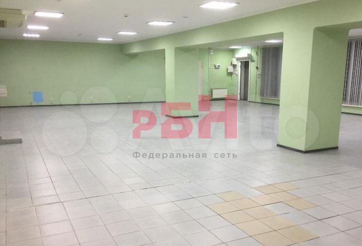 Под любой вид бизнеса с парковкой и трафиком 274.9