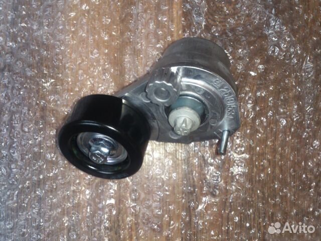 Ролик натяжителя приводного ремня Audi Volkswagen