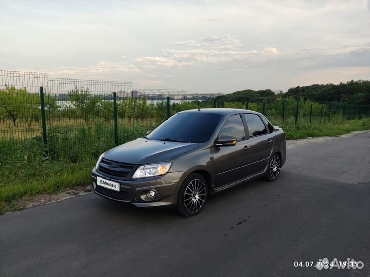 LADA Granta 1.6 МТ, 2016, 132 000 км