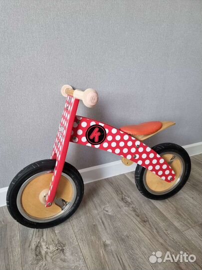 Беговел Kiddimoto