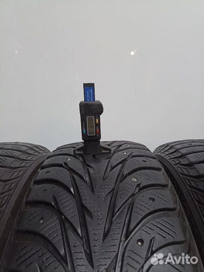 Yokohama Ice Guard IG35 215/60 R17