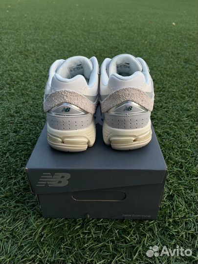 Кроссовки new balance 2002r beige grey оригинал