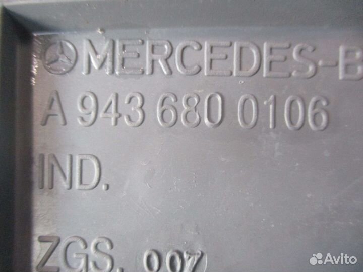 Накладка панели приборов Mercedes-Benz A9436800106