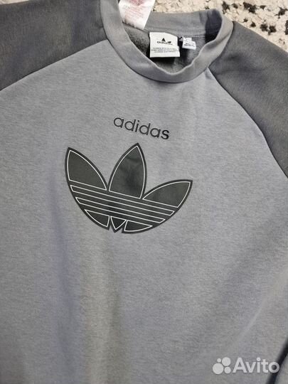 Спортивный костюм Adidas утеплённый б/у 152 р