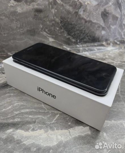 iPhone 7, 32 ГБ